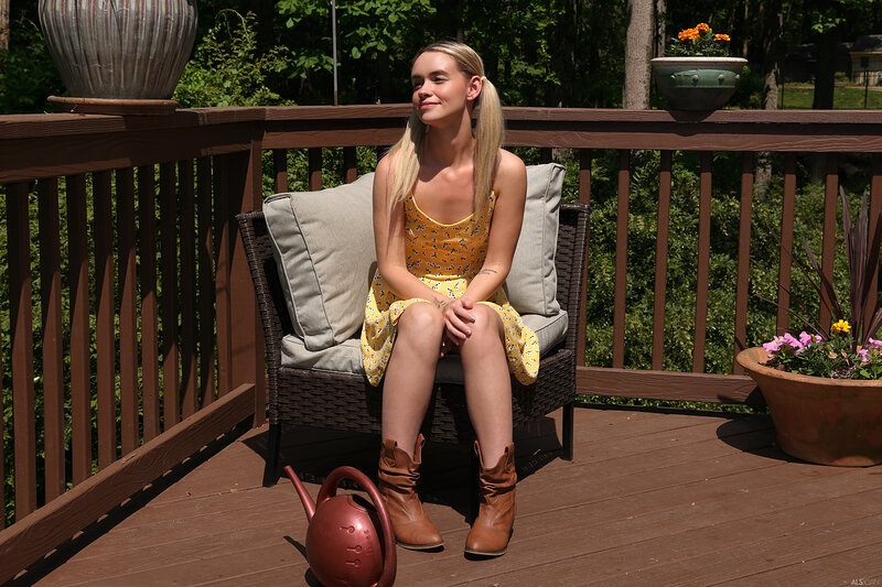 Дарья, 29 лет, 0 размер груди